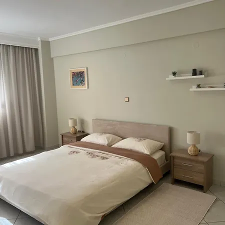 Parma's Pool Dom wakacyjny Peraía